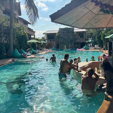 Laguna Beach Club Resort SHA Plus Koh Lanta Bagian luar foto