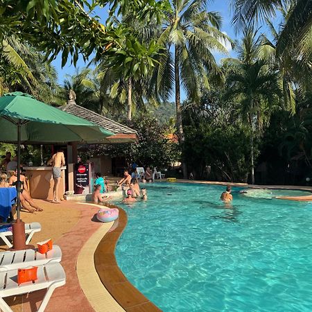 Laguna Beach Club Resort SHA Plus Koh Lanta Bagian luar foto