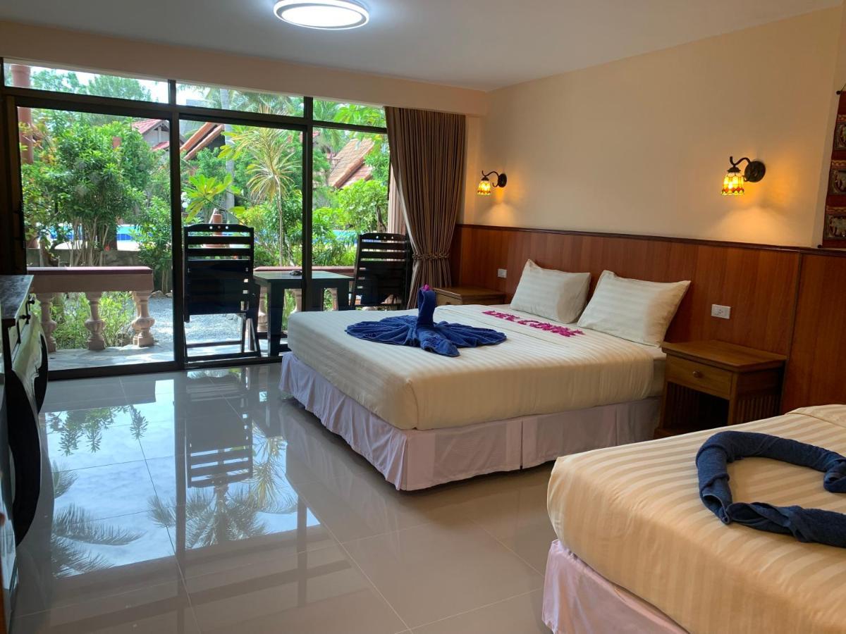 Laguna Beach Club Resort SHA Plus Koh Lanta Bagian luar foto