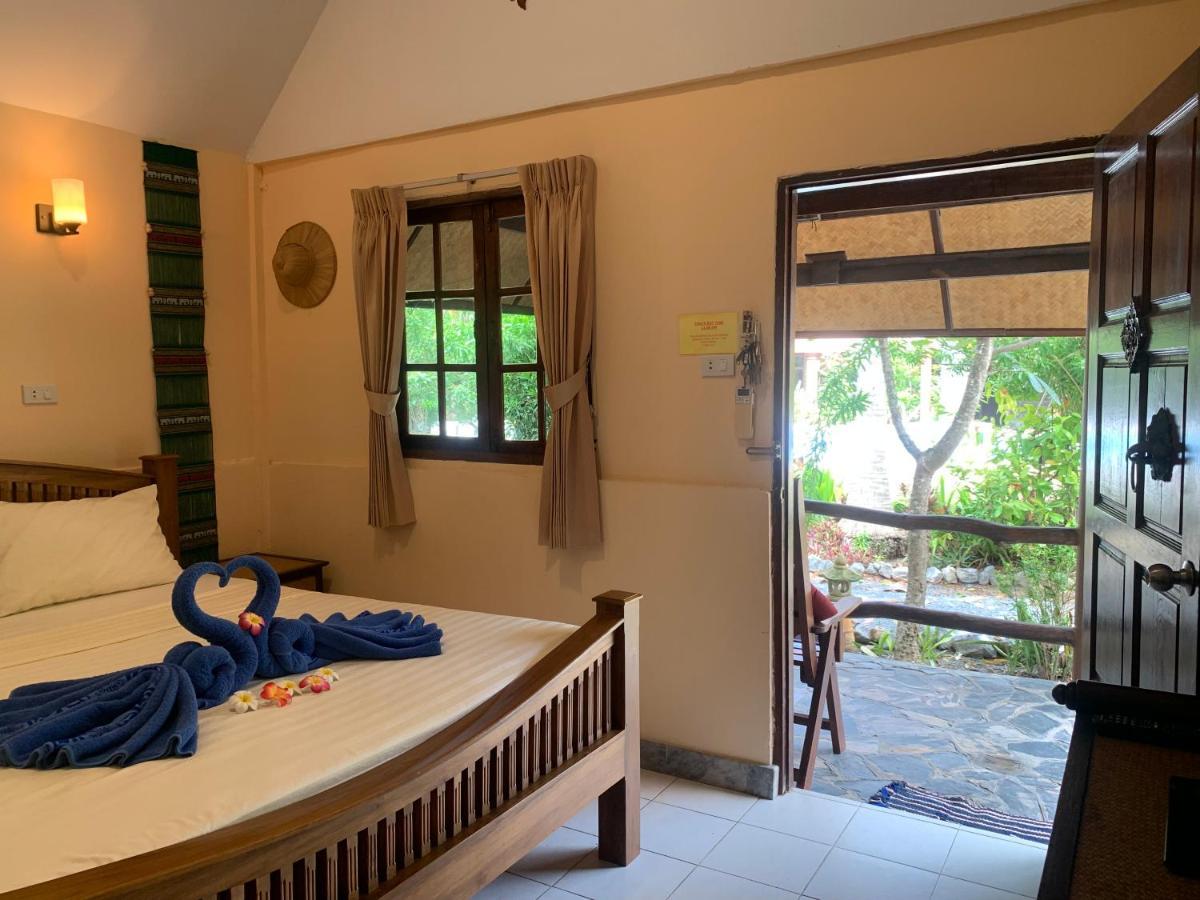 Laguna Beach Club Resort SHA Plus Koh Lanta Bagian luar foto