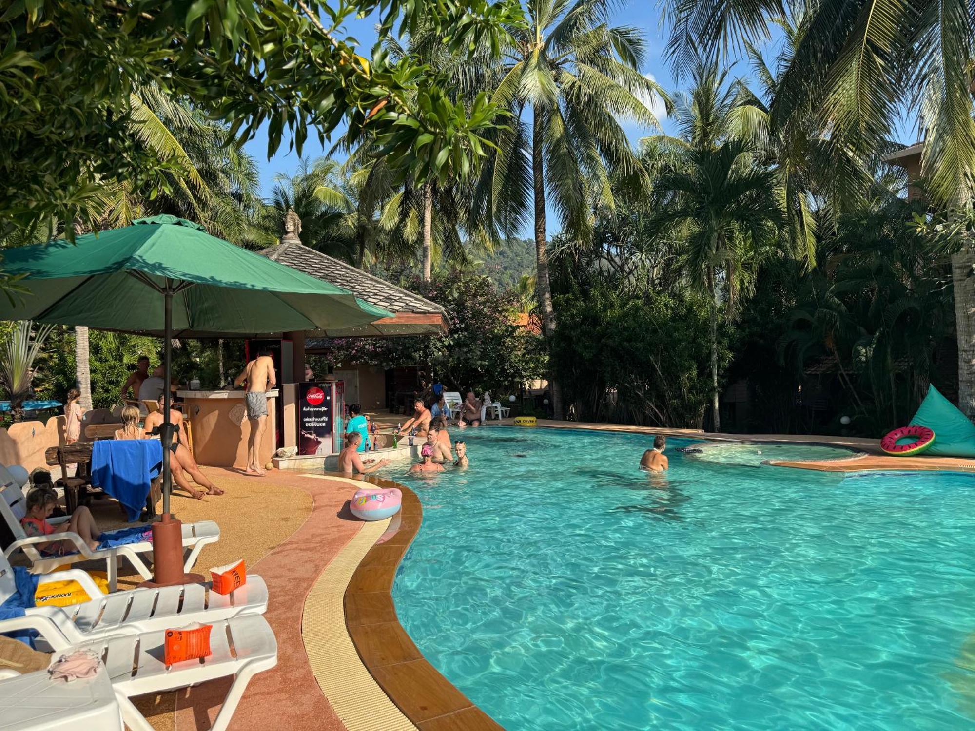 Laguna Beach Club Resort SHA Plus Koh Lanta Bagian luar foto
